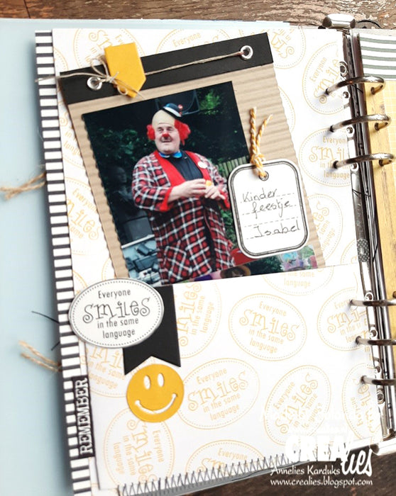 Crea-Nest-Lies Small die-cutting no. 18. 6x Banners, smooth